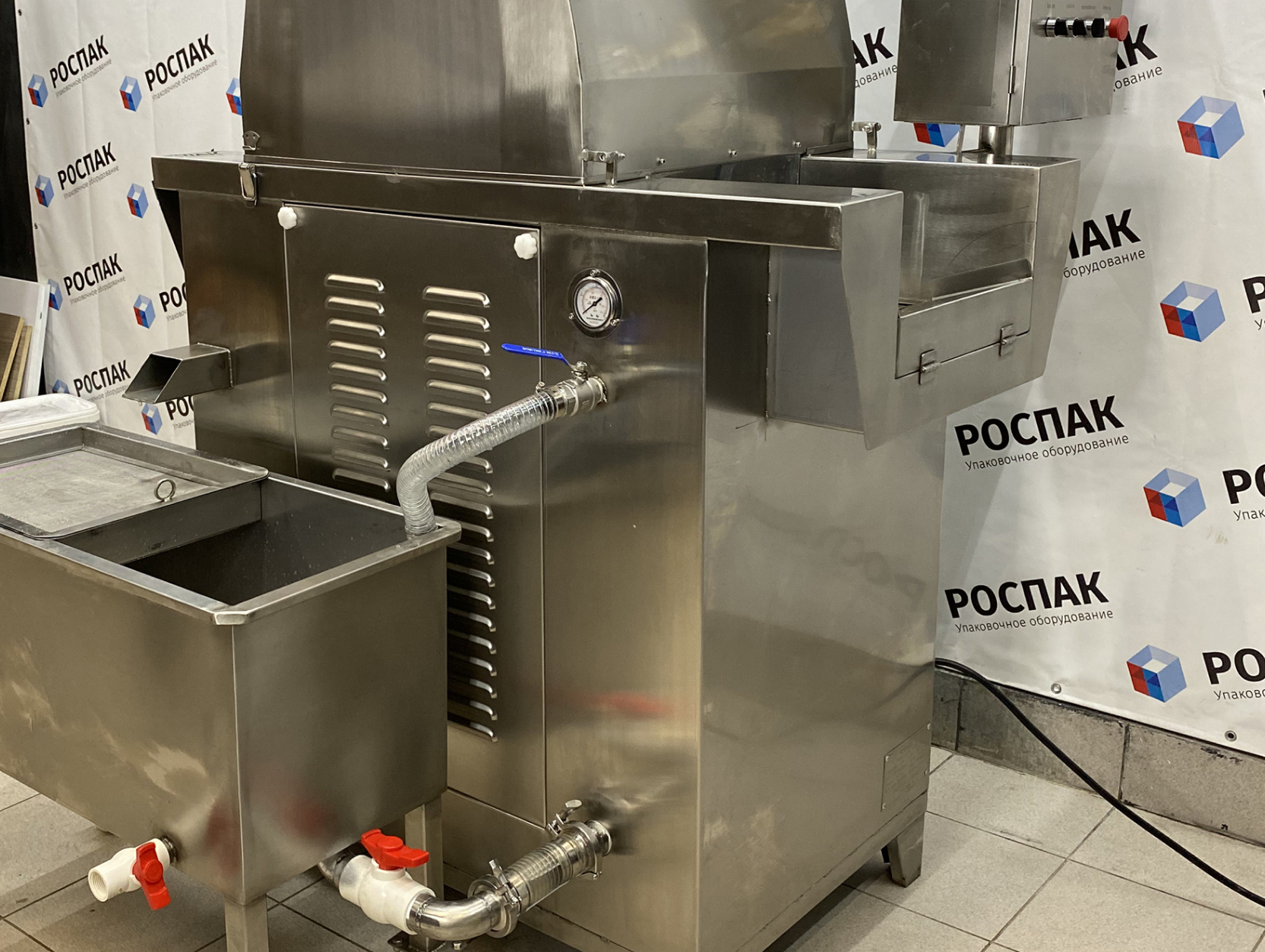 Подготовка мяса к упаковке с помощью инъектора