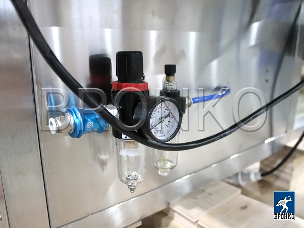 HDL-Y60HS (ЖИДКОСТНОЙ). ВЫСОКОСКОРОСТНОЙ ФАСОВОЧНО УПАКОВОЧНЫЙ АППАРАТ САШЕТ