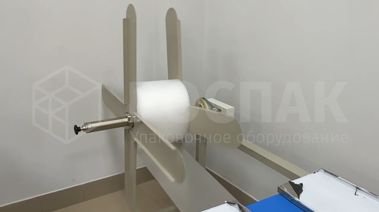 Упаковка БАДов в пупырчатую плёнку на горизонтальной упаковочной машине ALD (AG) 600XSB